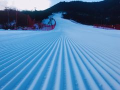 -鳌山滑雪度假区