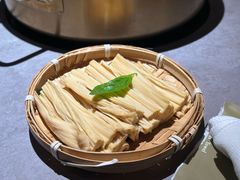 -罗勒家·养生火锅· Bistro(大望路店)