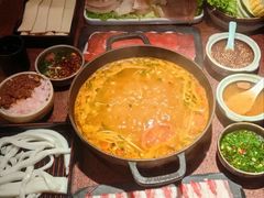 -旺福·贵州酸汤牛肉火锅(陆悦天地店)