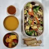 文艺老板的文艺食草店