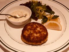 招牌蟹肉饼-Wolfgang’s Steakhouse 沃夫冈牛排馆(上海白玉兰广场店)