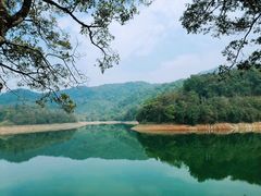 -孔雀湖生态旅游区