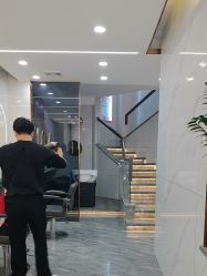 -七分屋LA·烫发·染发·剪发