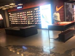 -NIKE(青岛四方利群店)
