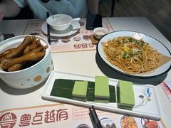 -粤点越有·茶点·粤菜(樵岭国际店)