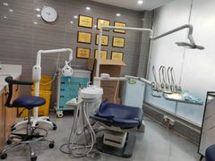 -上海仁爱医院口腔科 · 种植