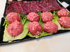 手捶牛肉丸-三头牛·潮汕牛肉生蚝火锅 (夏湾店)