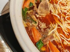 -霄汉牛三鲜湖北砂锅菜(万松园2店)