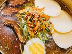 朝鲜冷面-·缸桶屋·韩式牛肋条自助烤肉(西湖D11店)