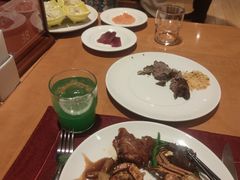 -视界美食自助餐厅·石家庄希尔顿酒店