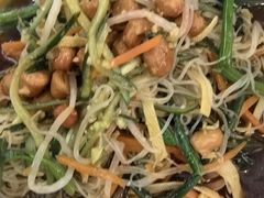 -闯关东东北农家菜(崂山石老人店)