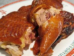 港式怀旧脆皮鸡-皇后餐厅-煲仔·小菜·打边炉(古北店)