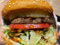 -The Habit Burger Grill 哈比特汉堡(复兴soho店)