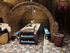 -破瓦寒窑·地摊烤羊排