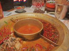 -哥老官重庆美蛙鱼头(五角场合生汇店)