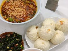-李与白包子铺(桐梓林店)