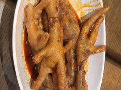 -二孃鸡爪爪(东风路总店)
