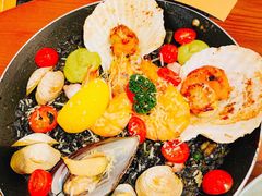 经典西班牙海鲜饭-CRAZYONES西班牙海鲜饭(上海美罗城店)