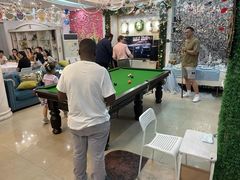 -蓝房子轰趴俱乐部(天鹅湖假日山庄别墅店)