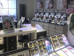 -miomi米欧米隐形眼镜(领展购物广场·中关村店)