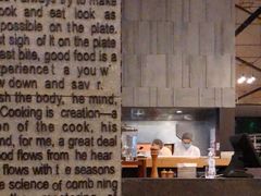 -WOLFGANG PUCK KITCHEN & BAR(迪士尼小镇店)