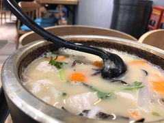 -渔米丰·广府鱼汤米线(光明广场店)