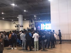 -上海跨国采购会展中心