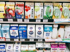 -全家便利店(新闸路二店)