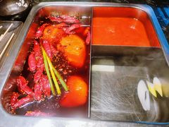 -重庆九记老火锅(广场店)