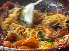 -凤兴鸡煲(宝安海雅店)