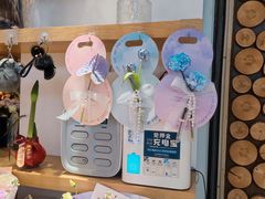 -谷莠子花艺气球派对·绿植造景·花艺沙龙(东海缤纷天地店)