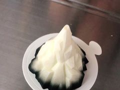 -好利来(上海虹桥新天地Lab主题店)