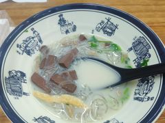 -鸭小妹鸭血粉丝(老门东店)