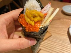 蟹肉海胆手卷-初居食屋日式料理(万象城购物中心店)