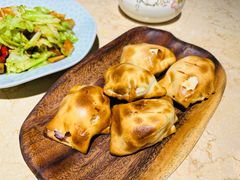羊肉烤包子-品质伊骊新疆菜(紫金店)