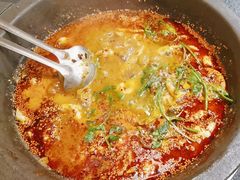 -灶知轩湘西石锅鱼(万佳广场店)