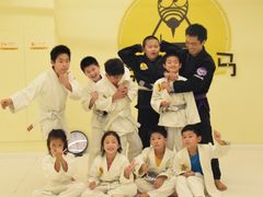 -勇气斑马·巴西柔术&跆拳道(浦东三林店)