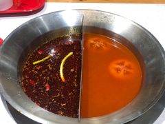 -牛华八婆麻辣烫(龙湖U城店)