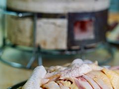 阳山骟鸡-威邵鸡煲(西华路总店)