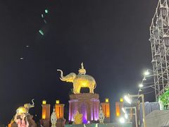 -勐巴拉娜西大剧院