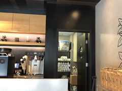 -瑞幸咖啡(石榴中心店)