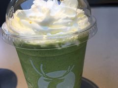 抹茶瑞纳冰-瑞幸咖啡(镇江新城吾悦广场店)