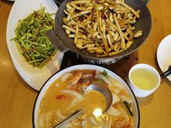 -红果树(江光店)