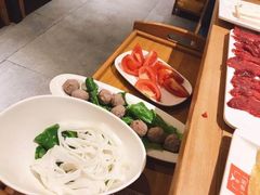 -鼎汇丰火锅烧烤食材超市(保工店)