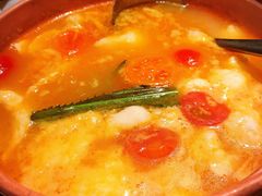 -云海肴·汽锅鸡·云南菜(天山百盛优客店)