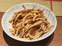 -荣家黄鱼面(前滩太古里店)