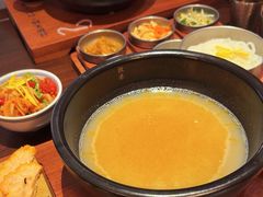 -银米·云南传统过桥米线(双廊黑金冠店)
