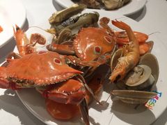 -领鲜活海鲜榴莲自助火锅(东门店)