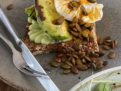 牛油果吐司-BOR Eatery(安福路店)