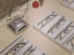 -博士眼镜(青岛城阳万象汇店)